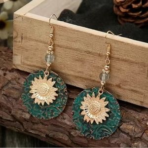 🔴 Boho Style Sunflower Dangle Earrings
